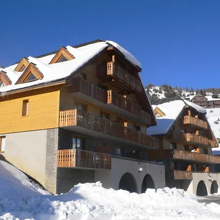4 Personnes Avec Balcon Et Parking A Pra Loup 1500 - Fr-1-504-229 Daire